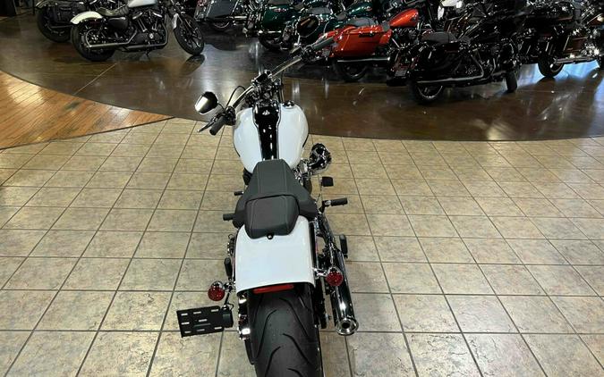 2024 Harley-Davidson Breakout 117 White Onyx Pearl