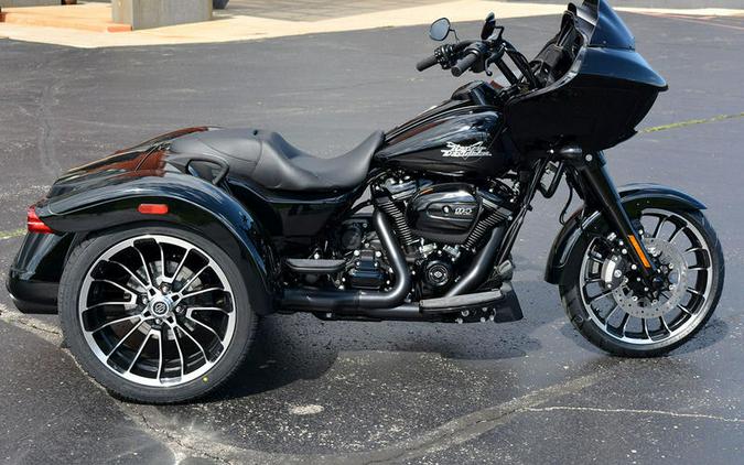 2024 Harley-Davidson® FLTRT - Road Glide® 3