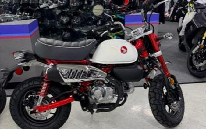 2025 Honda® Monkey ABS