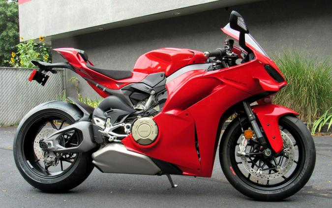 2026 Ducati Panigale V4
