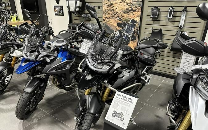 2023 Triumph Tiger 1200 Rally Explorer Sapphire Black