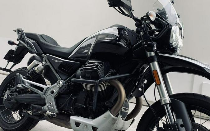 2022 Moto Guzzi V85 TT Guardia d'Onore E5