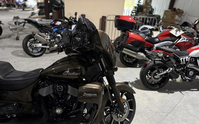 2023 Indian Motorcycle® Roadmaster® Dark Horse® Bronze Pearl Metallic