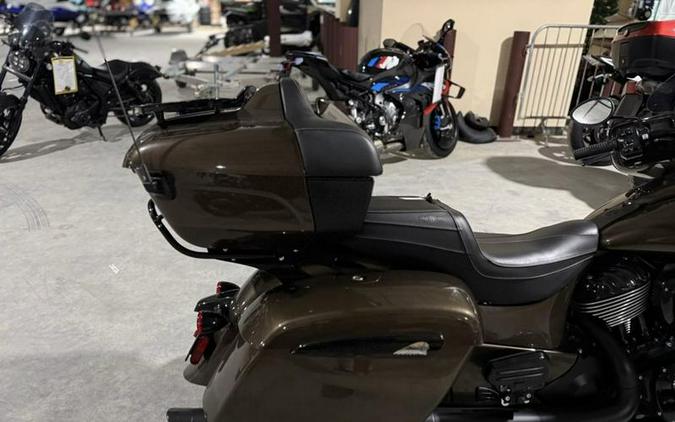 2023 Indian Motorcycle® Roadmaster® Dark Horse® Bronze Pearl Metallic