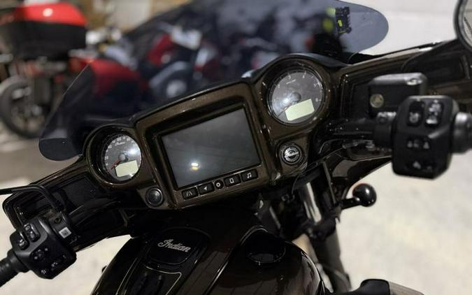 2023 Indian Motorcycle® Roadmaster® Dark Horse® Bronze Pearl Metallic