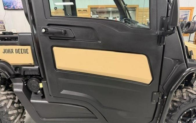 2022 John Deere 3-Passenger Full-Size Crossover Gator™ XUV835M Honor Edition