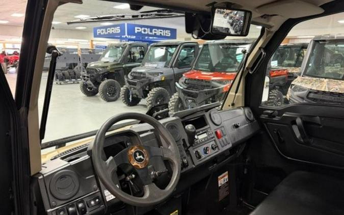 2022 John Deere 3-Passenger Full-Size Crossover Gator™ XUV835M Honor Edition