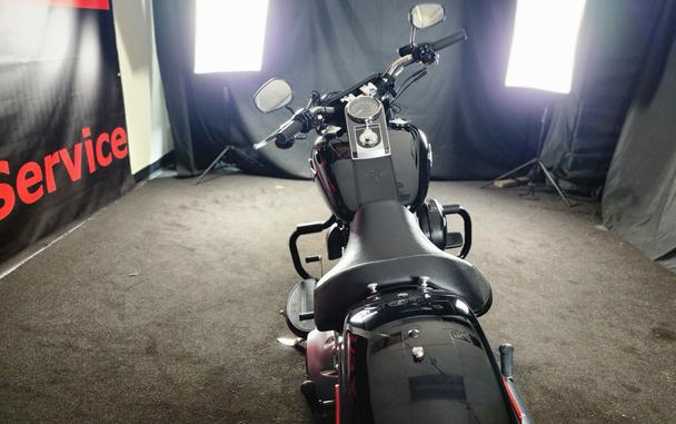 2011 HARLEY-DAVIDSON FLSTFB FAT BOY LOW - F041830