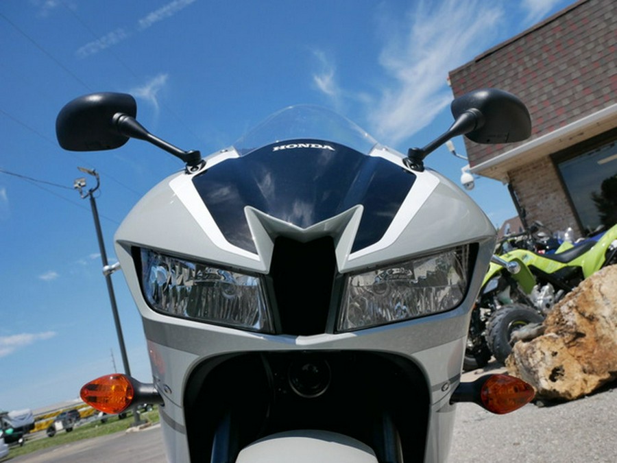 2026 Honda CBR600RR ABS