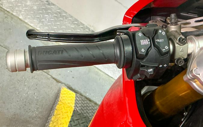 2018 Ducati Panigale V4 S
