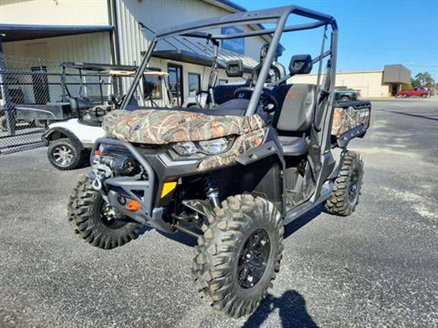 2024 Can-Am Defender X MR HD10