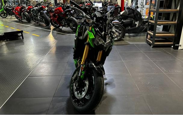 2024 Kawasaki Z900 SE ABS