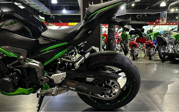 2024 Kawasaki Z900 SE ABS