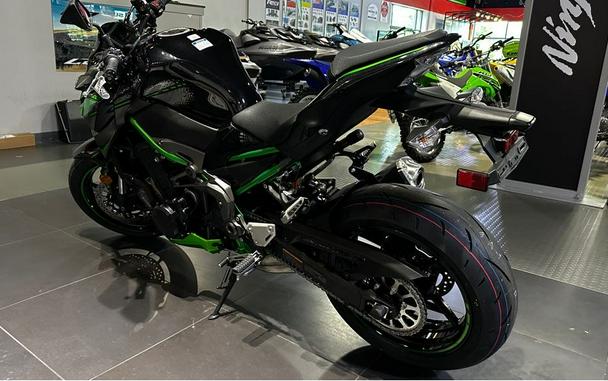 2024 Kawasaki Z900 SE ABS