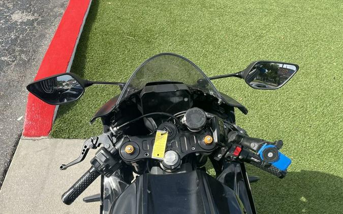 2025 Yamaha YZF R7