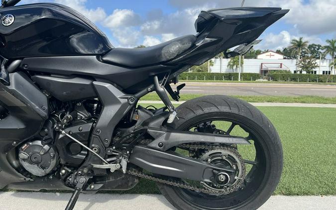 2025 Yamaha YZF R7