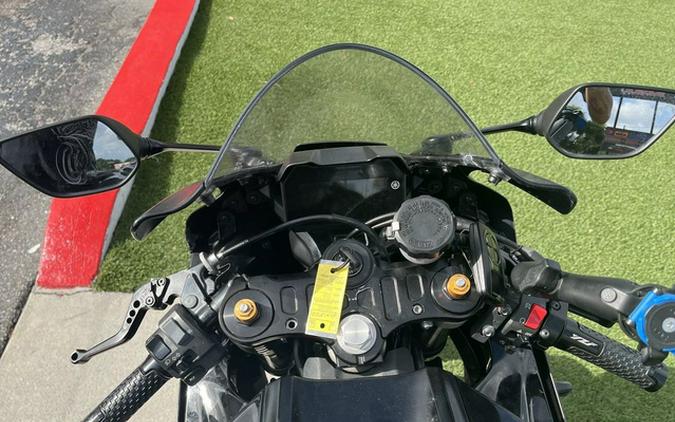 2025 Yamaha YZF R7