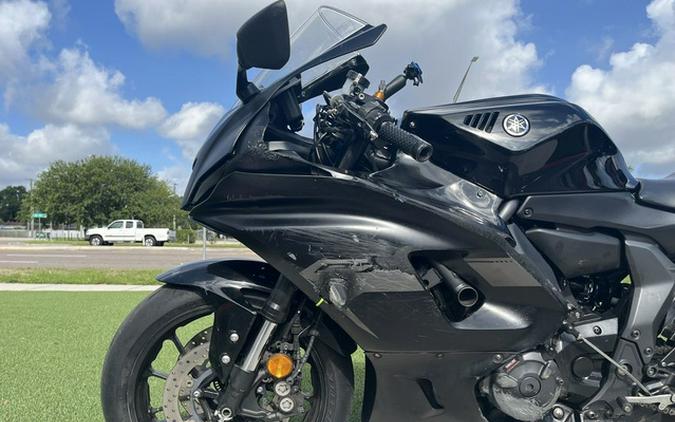 2025 Yamaha YZF R7
