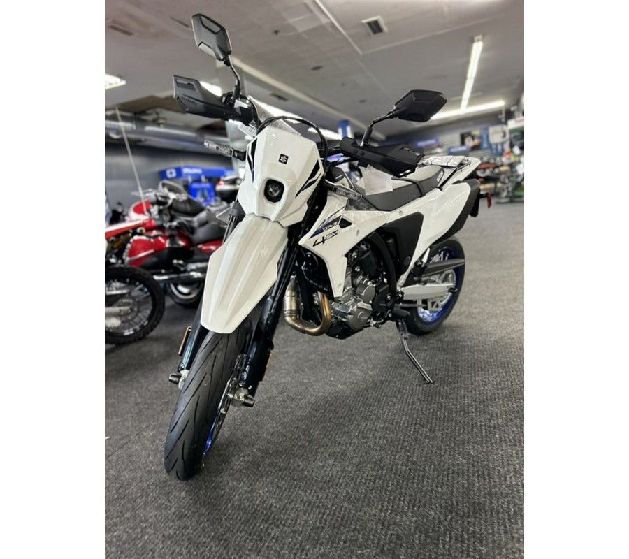 2026 Suzuki DR-Z4SM Plus