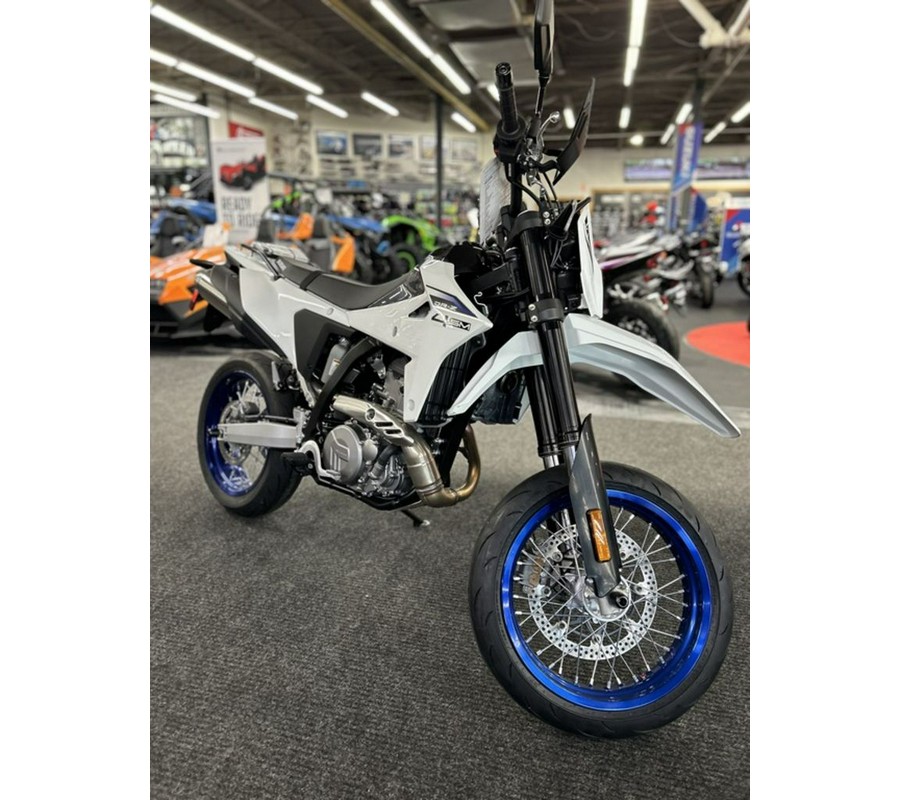 2026 Suzuki DR-Z4SM Plus