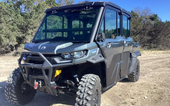 2024 Can-Am® Defender MAX Limited HD10