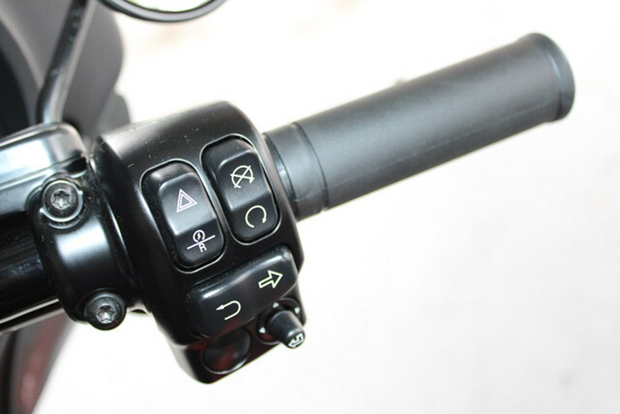 New 2025 Harley-Davidson Tri Glide Ultra FLHTCUTG Trike For Sale In Miami, Florida