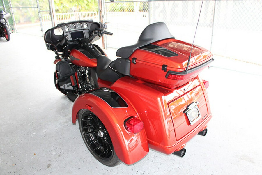 New 2025 Harley-Davidson Tri Glide Ultra FLHTCUTG Trike For Sale In Miami, Florida
