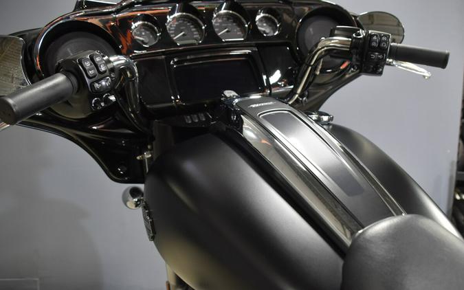 2022 Harley-Davidson Street Glide Special FLHXS