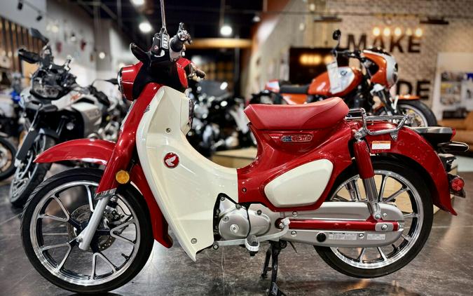 2020 Honda Super Cub C125 Pearl Nebula Red