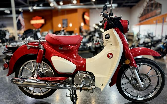 2020 Honda Super Cub C125 Pearl Nebula Red