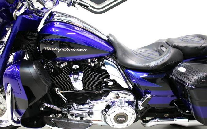 2017 Harley Davidson Street Glide CVO FLHXSE Screamin Eagle