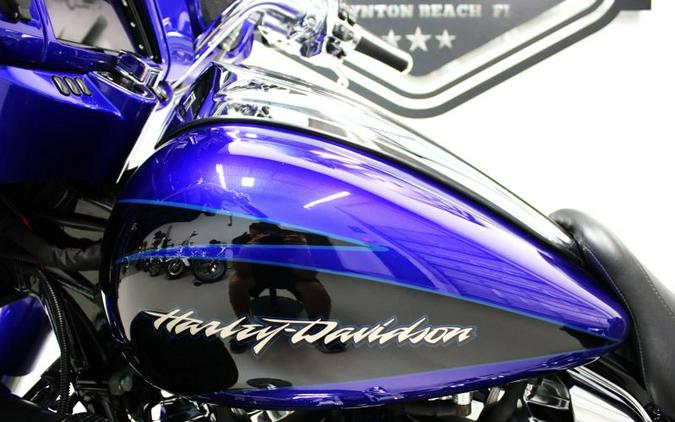 2017 Harley Davidson Street Glide CVO FLHXSE Screamin Eagle