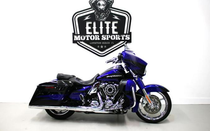 2017 Harley Davidson Street Glide CVO FLHXSE Screamin Eagle