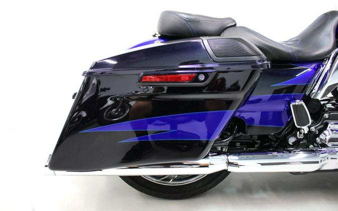 2017 Harley Davidson Street Glide CVO FLHXSE Screamin Eagle