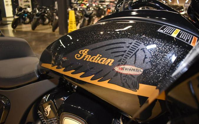 2026 Indian Challenger Dark Horse 112 Black Crystal w/Black Metallic & Championship G