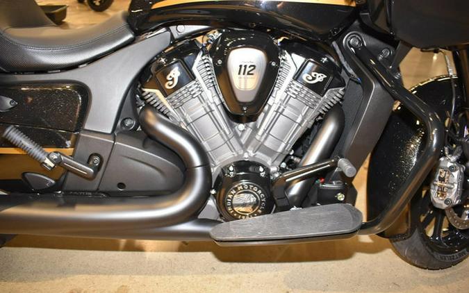 2026 Indian Challenger Dark Horse 112 Black Crystal w/Black Metallic & Championship G