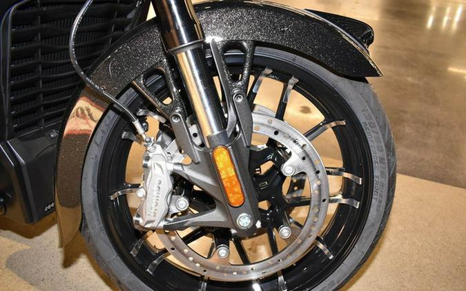 2026 Indian Challenger Dark Horse 112 Black Crystal w/Black Metallic & Championship G