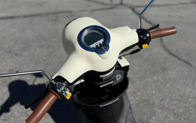 2027 Genuine Scooters Buddy 50