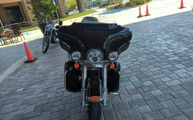 2018 Harley-Davidson® FLHTK SHRINE