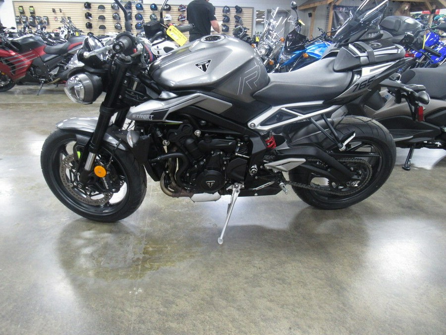 2024 Triumph STREET TRIPLE R
