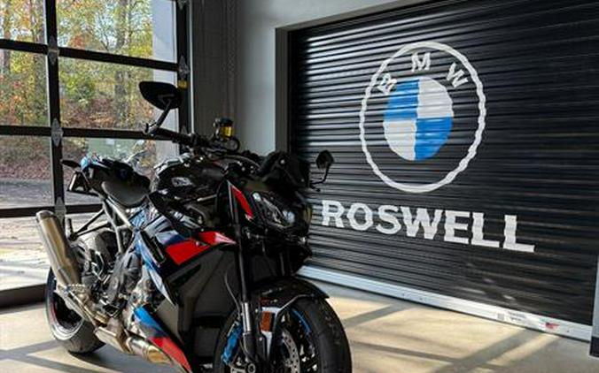 2026 BMW M1000R
