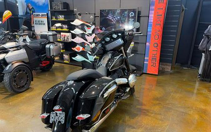 2025 BMW R 18 B