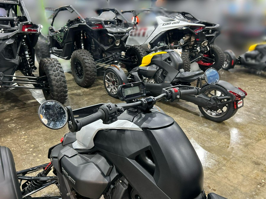 2026 Can-Am RYKER RALLY (900 ACE)