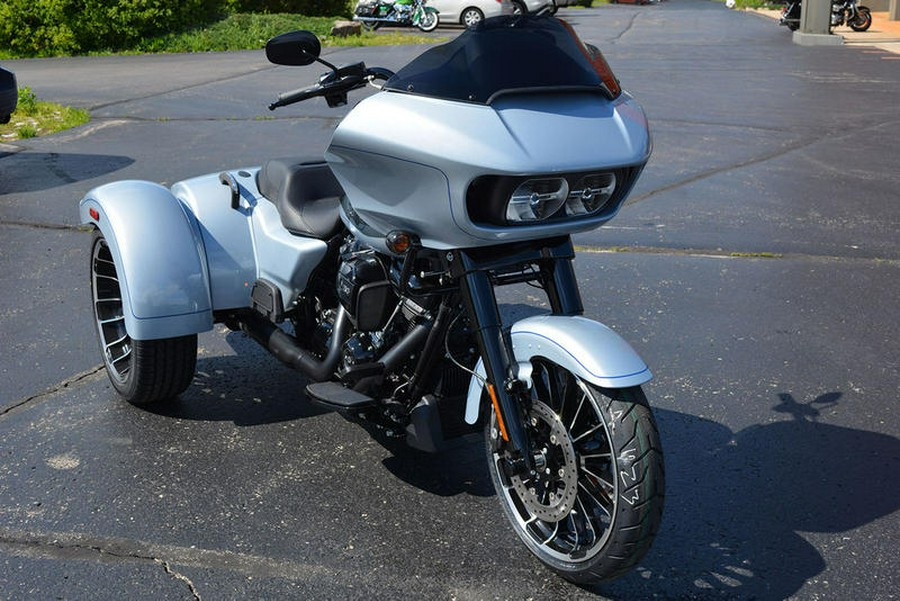 2024 Harley-Davidson® FLTRT - Road Glide® 3