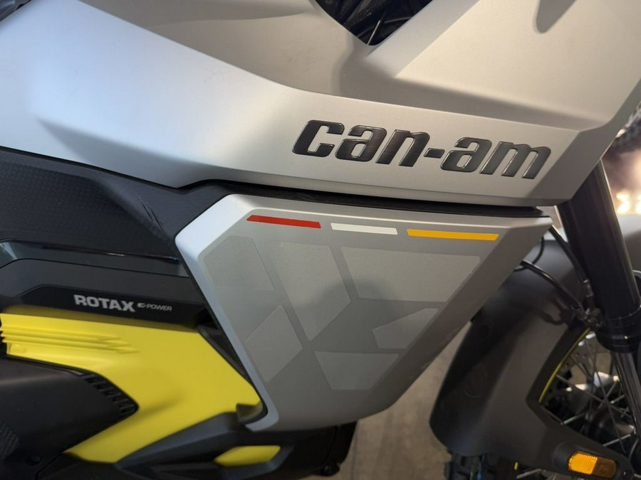 2025 Can-Am® Origin '73