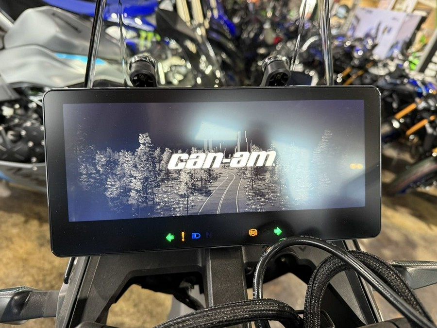 2025 Can-Am® Origin '73