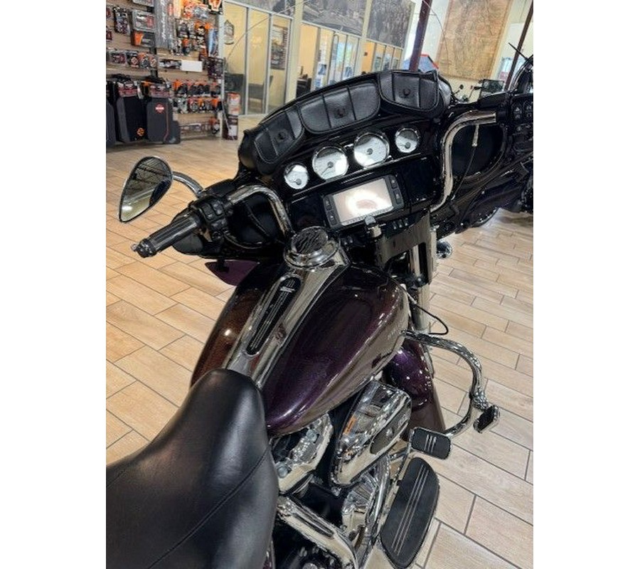 2017 Harley-Davidson Street Glide® Special