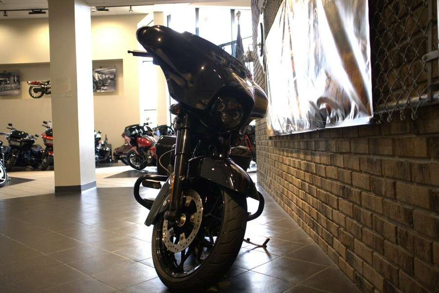 2023 Harley-Davidson Street Glide Special