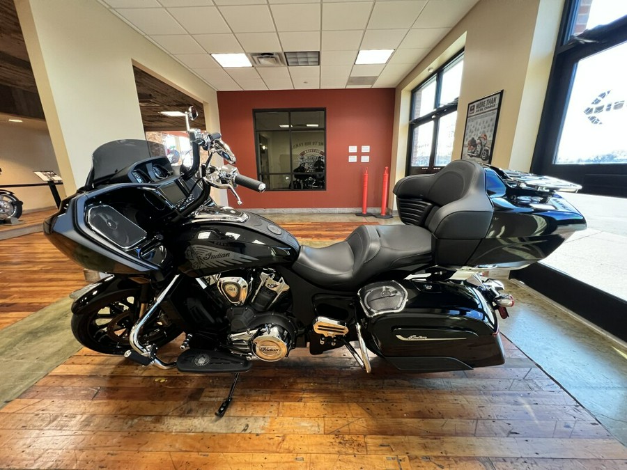 Used 2021 Indian Motorcycle Challenger Limited Motorcycle For Sale Near Memphis, TN