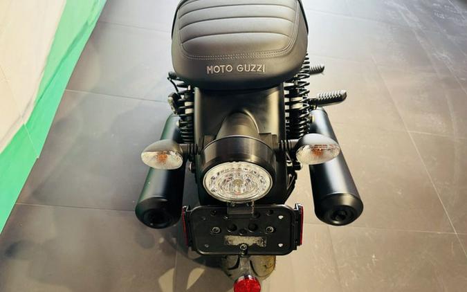 2021 Moto Guzzi V7 Stone E5